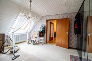Urban wohnen auf zwei Ebenen - bezugsfreie 3,5-ZW-Maisonette mit Balkon und Potenzial – Die vollständige Adresse der Immobilie erhältst du vom Anbieter., 76135 Weststadt, Karlsruhe – Vorschaubild 9