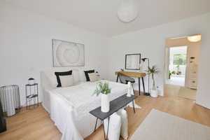 Property thumbnail 9