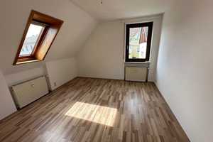 Zweifamilienhaus mit Gewerbe in zentraler Lage – Bayreuth (Kreis) – Vorschaubild 4