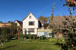 Zwei attraktive Einfamilienhäuser in Erfurt-Büßleben – Die vollständige Adresse der Immobilie erhältst du vom Anbieter., 99098 Büßleben, Erfurt – Vorschaubild 4