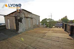 Property thumbnail 12