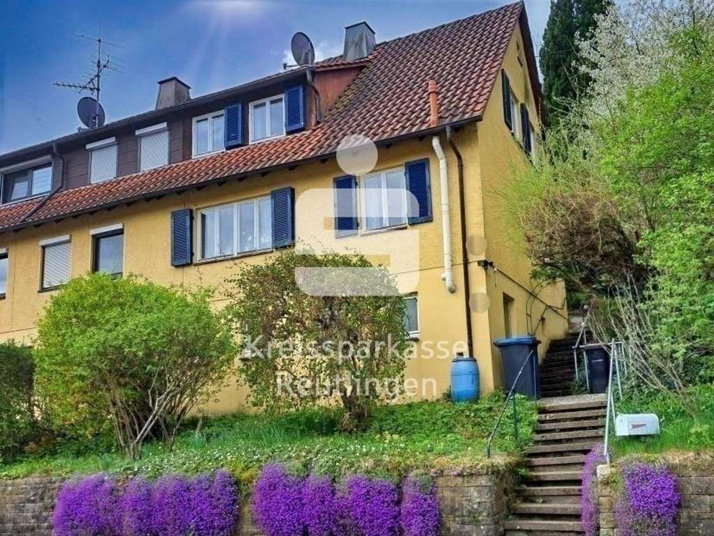 Immobilie in Lichtenstein - Sanierungs-Projekt mit viel Potential: Doppelhaushälfte in begehrter Alb-Region - Bild 0