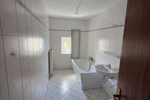 3 Raum-Wohnung mit Balkon – Lutherstr. 24, 39112 Sudenburg, Magdeburg – Vorschaubild 4
