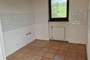Wohnen Höhe Baumwipfeln für ALLEINSTEHENDE, ZWEISAMKEIT im ANGEHENDEN oder SENIORENALTER  – Die vollständige Adresse der Immobilie erhältst du vom Anbieter., 65207 Kloppenheim, Wiesbaden – Vorschaubild 4