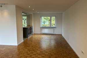 Helle, geräumige 4-Zimmer-Wohnung mit 2 Balkonen und Einbauküche in KR-Bockum (Provisionsfrei) – Die vollständige Adresse der Immobilie erhältst du vom Anbieter., 47800 Bockum, Krefeld – Vorschaubild 4