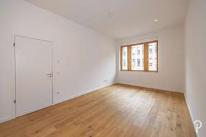 Repräsentative, hochwertige 
3 Zimmer-Wohnung 
mit großer Dachterrasse im Herzen Düsseldorfs. – Die vollständige Adresse der Immobilie erhältst du vom Anbieter., 40213 Stadtmitte, Düsseldorf – Vorschaubild 19