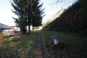 GEMÜTLICHES EINFAMILIENHAUS IN ORTSRANDLAGE VON CONTWIG – Die vollständige Adresse der Immobilie erhältst du vom Anbieter., 66497 Contwig – Vorschaubild 3