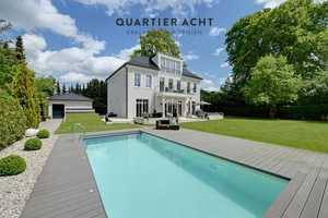 QVIII - DAS HERRENHAUS
Villa mit Gästehaus und großer Tiefgarage – München (Kreis) – Vorschaubild 1