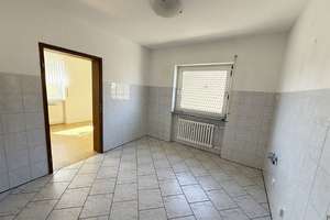 Großzügiges 1-3 Familienhaus mit traumhaftem Garten in ruhiger Lage von Mainz-Ebersheim – Die vollständige Adresse der Immobilie erhältst du vom Anbieter., 55129 Ebersheim, Mainz – Vorschaubild 13