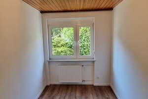 Exklusive 4-Zimmer-EG-Wohnung mit Balkon und EBK in SB-Scheidt – Kirchweg 19, 66133 Scheidt, Saarbrücken – Vorschaubild 15