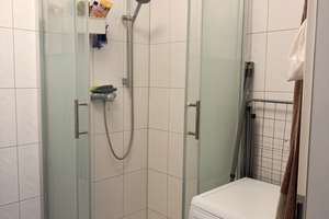 Ruhig und zentral gelegene 1-Zi-Wohnung mit Pantryküche in der Schwetzingerstadt. Provisionsfrei! – 68165 Schwetzingerstadt/Oststadt, Mannheim – Vorschaubild 2