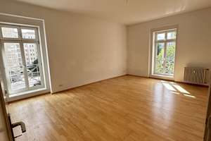 Sofort verfügbare 3-Zimmer-Wohnung im 3. Obergeschoss am Strausberger Platz – Die vollständige Adresse der Immobilie erhältst du vom Anbieter., 10243 Friedrichshain, Berlin – Vorschaubild 4