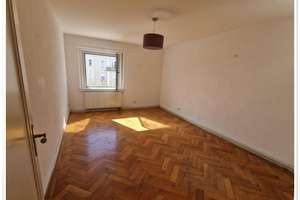 Geräumige 2-Zimmer-Wohnung mit Balkon in München-Laim, Fürstenrieder Straße – Die vollständige Adresse der Immobilie erhältst du vom Anbieter., 80687 St. Ulrich, München – Vorschaubild 2