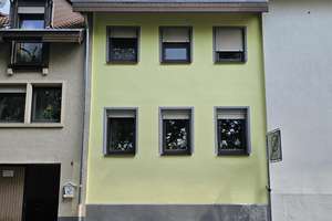 Charmantes Stadthaus in bester Lage – Die vollständige Adresse der Immobilie erhältst du vom Anbieter., 76646 Bruchsal – Vorschaubild 1