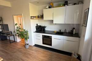 Zentral gelegene 2-Zimmer-Wohnung mit Balkon im Essener Südviertel – Die vollständige Adresse der Immobilie erhältst du vom Anbieter., 45128 Südviertel, Essen – Vorschaubild 1