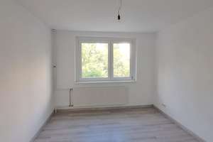 3-Zimmer-Wohnung mit Balkon in Lichtenberg sucht neue Mieter! – Mellenseestraße 38, 10319 Friedrichsfelde, Berlin – Vorschaubild 4
