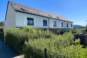 ENERGIEEFFIZIENTES REIHENMITTELHAUS IN BURGKIRCHEN ! CARPORT - ÜBERDACHTE TERRASSE - EBK – Pfaffingerstraße 3d, 84508 Altötting (Kreis) – Vorschaubild 23