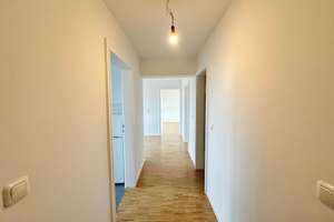 Helle 3-Zimmer-Wohnung mit Einbauküche und Balkon  – Plettstraße 71, 81735 Neuperlach, München – Vorschaubild 14