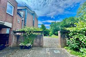 Stilvolle 2-Zimmer EG Wohnung mit 2 Terrassen in grüner Alleinlage von Unterbach – Die vollständige Adresse der Immobilie erhältst du vom Anbieter., 40627 Unterbach, Düsseldorf – Vorschaubild 24