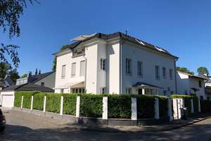 Köln-Lindenthal !  4- Zimmerwohnung mit Südterrasse, Keller