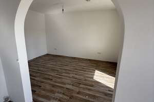 Erstbezug nach Sanierung: ansprechendes 4-Zimmer-Reihenmittelhaus mit Garage in Neutraubling – Die vollständige Adresse der Immobilie erhältst du vom Anbieter., 93073 Neutraubling – Vorschaubild 9
