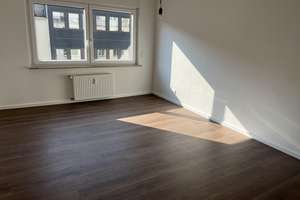 für 2 Personen mitten in der City, vollständig modernisiert - Ihr neues Zuhause – St.-Anton-Str. 21, 47798 Cracau, Krefeld – Vorschaubild 2