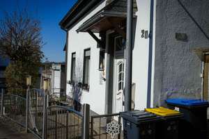 „Von BAIMEX“ – Freistehendes EFH mit Einliegerwohnung, Garten, Garage & Sauna in Elberfeld-West – Die vollständige Adresse der Immobilie erhältst du vom Anbieter., 42117 Elberfeld West, Wuppertal – Vorschaubild 3