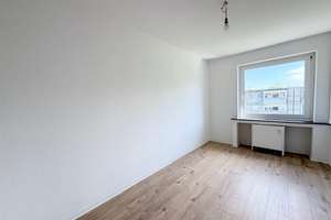 „Elegantes Wohnen mit Weitblick – 3-Zimmerwohnung mit Balkon“ – Wiesbadener Str. 32, 47138 Obermeiderich, Duisburg – Vorschaubild 5