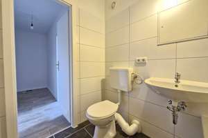 Wir renovieren! Frei ab August! 1-Zimmer-Wohnung im 1. OG - hereinspaziert! – Ringstraße 107, 4209 Grünau-Mitte, Leipzig – Vorschaubild 7