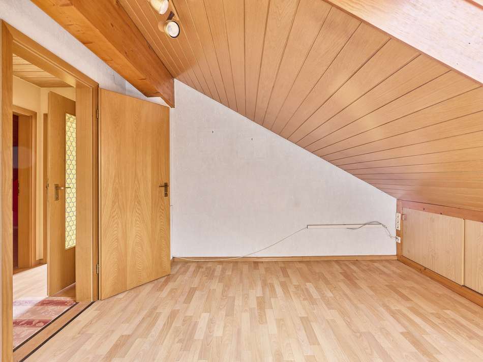 32 Schlafzimmer 1.2 DG