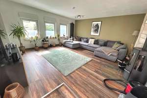 Wohnen mit Ausblick – Einfamilienhaus mit Einliegerwohnung und besonderem Charakter – Die vollständige Adresse der Immobilie erhältst du vom Anbieter., 42857 Morsbach, Remscheid – Vorschaubild 2