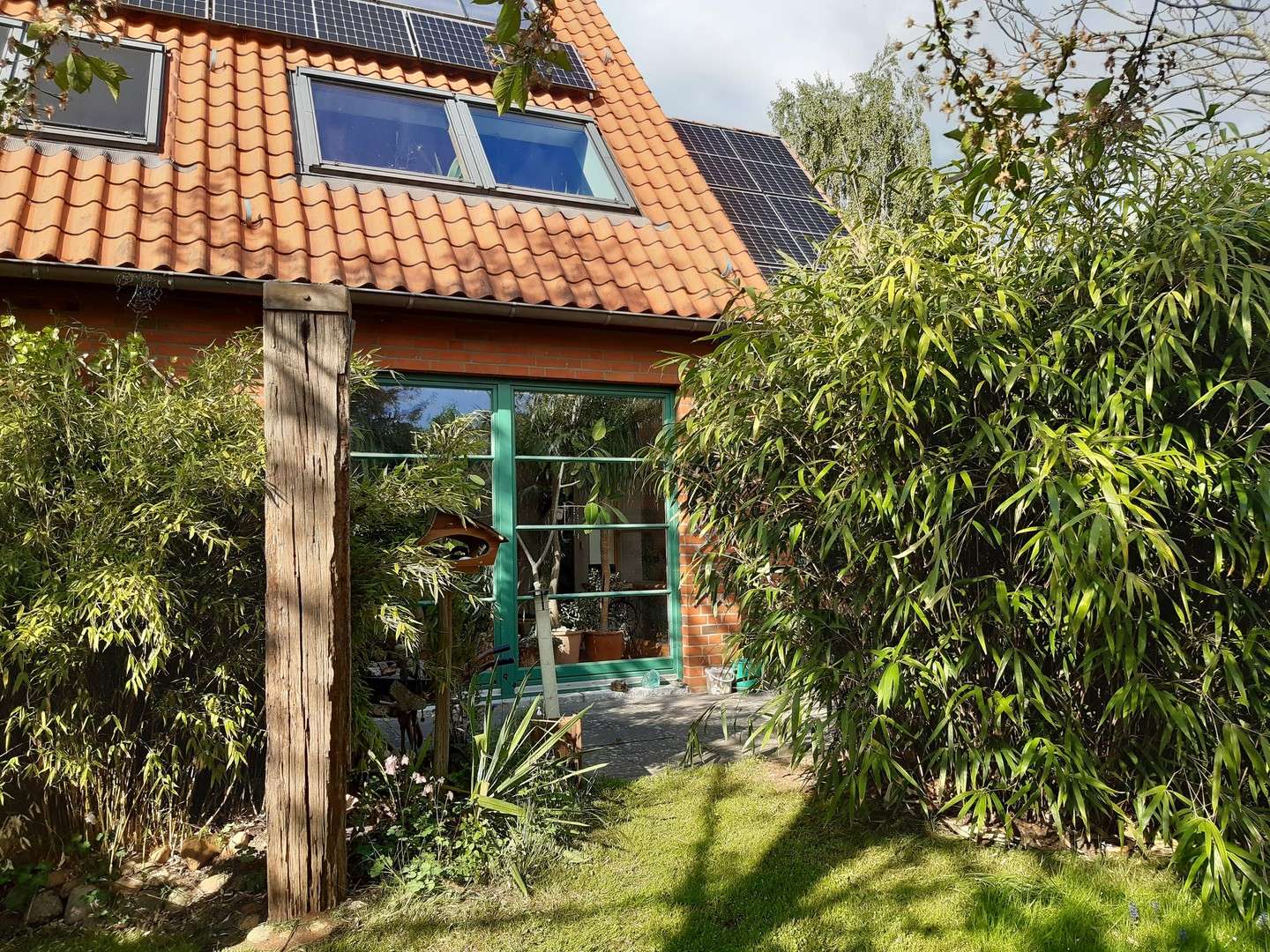 Immobilie in Haseldorf - Ökologisch nachhaltiges Niedrigenergiehaus - gesund wohnen mit Lehm - Bild 3