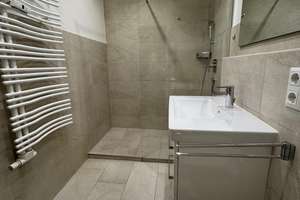 Komplett renovierte 2-Zimmer-Wohnung mit Westbalkon & TG in Bogenhausen – Denninger Strasse 138, 81927 Englschalking, München – Vorschaubild 10