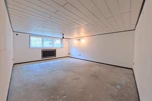 iTH: Solider Bungalow sucht neuen Glanz – gestalten Sie hier Ihr ganz persönliches Zuhause! – Die vollständige Adresse der Immobilie erhältst du vom Anbieter., 46238 Welheim, Bottrop – Vorschaubild 4