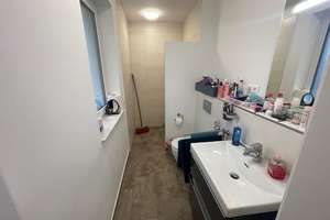 Großzügige Doppelhaushälfte mit Garten in Kaltenkirchen – Schmalfelder Straße 25a, 24568 Kaltenkirchen – Vorschaubild 4