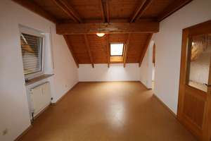 OH-157-26 Dachgeschosswohnung in der Gemeinde Zell OT Schillertswiesen – Die vollständige Adresse der Immobilie erhältst du vom Anbieter., 93199 Zell – Vorschaubild 4