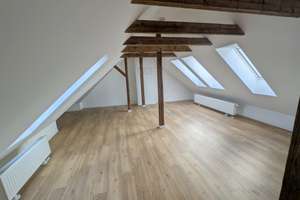 Helle 4-Zimmer-Maisonette-Wohnung mit Balkon im 4. OG in Hannover-Kleefeld – Scheidestraße 27, 30625 Kleefeld, Hannover – Vorschaubild 2