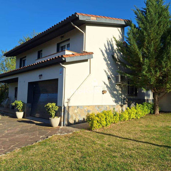 Wunderschönes Haus mit großem Garten