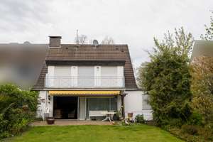 Großzügiges Einfamilienhaus mit wunderschönem Garten – Die vollständige Adresse der Immobilie erhältst du vom Anbieter., 51069 Dünnwald, Köln – Vorschaubild 2