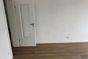 Neubaustandard- Helle zentalbelegene 3 Zi-Wohnung in HH-Harburg zu vermieten – Schwarzenbergstraße 17/19, 21073 Harburg (Ortsteil), Hamburg – Vorschaubild 27