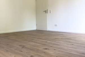 Barrierefreies Wohnen im Zentrum! Vollsanierte 3 Zimmer Wohnung mit Aufzug & Balkon. – Die vollständige Adresse der Immobilie erhältst du vom Anbieter., 41061 Gladbach, Mönchengladbach – Vorschaubild 3