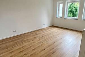 NEU -hochwertig teilsanierte 3 Zimmer Wohnung zentral gelegen! – Elisabethstraße 88, 47799 Cracau, Krefeld – Vorschaubild 2