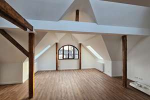 Herrliche, kernsanierte 4-Zimmer-Altbauwohnung im Dichterviertel mit EBK – Die vollständige Adresse der Immobilie erhältst du vom Anbieter., 65187 Südost, Wiesbaden – Vorschaubild 3