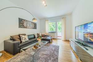 Möblierte Wohnung auf Zeit zu vermieten: – Grüneburgweg 000, 60323 Westend-Süd, Frankfurt am Main – Vorschaubild 1