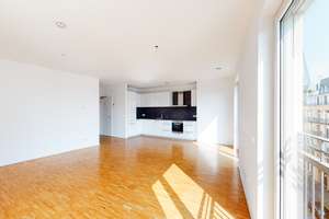 Schöne 4-Zimmer-Wohnung mit Bad-en-Suite – 60594 Sachsenhausen-Nord, Frankfurt am Main – Vorschaubild 3