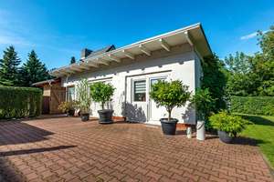 Wohnen wo andere Urlaub machen: DHH, 5 Zi, 103m² Wfl, ausgebautes Gartenhaus, PV-Anlage, 1200m² Grst – Die vollständige Adresse der Immobilie erhältst du vom Anbieter., 15345 Altlandsberg – Vorschaubild 4