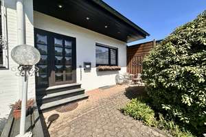 ***freistehender Bungalow mit weitläufigem Sonnengrundstück in Wegberg*** – Die vollständige Adresse der Immobilie erhältst du vom Anbieter., 41844 Wegberg – Vorschaubild 3