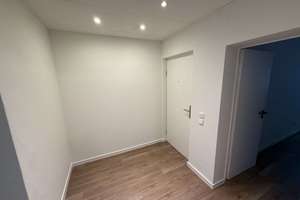 Bezugsfrei & renoviert: 1,5-Zimmer-Wohnung mit Balkon nahe der Kölner Südstadt – Brühler Str. 253, 50968 Raderthal, Köln – Vorschaubild 10