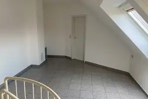 Exklusive, gepflegte 2-Zimmer-Maisonette-Wohnung mit Balkon und EBK in Fürth – Herrnstraße 87, 90763 Fürth – Vorschaubild 12