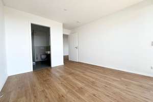 ERBBAURECHT! HOCHWERTIG RENOVIERTE 2–3 ZIMMER-WOHNUNG MIT EINZIGARTIGEM WEITBLICK ÜBER MÜNCHEN! – Die vollständige Adresse der Immobilie erhältst du vom Anbieter., 80809 Am Luitpoldpark, München – Vorschaubild 8